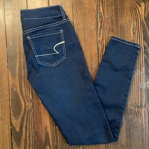 American Eagle Dark Wash Stretch Jegging size 2